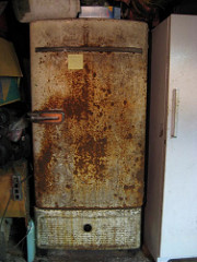 rusty-fridge